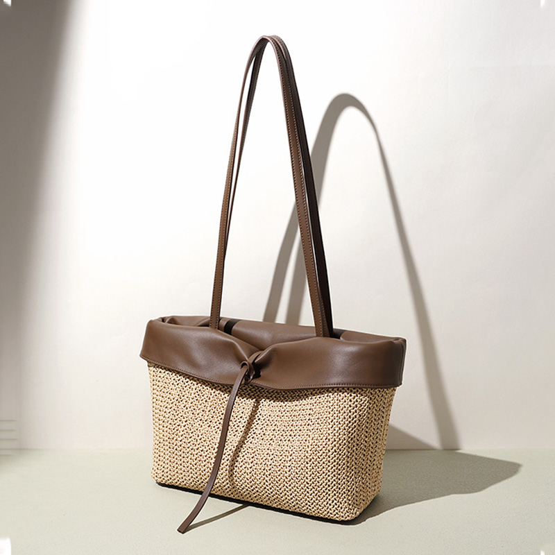 حقيبة يد نسائية أنيقة من القش  - مراجعة Tote Bag Beach وسعره