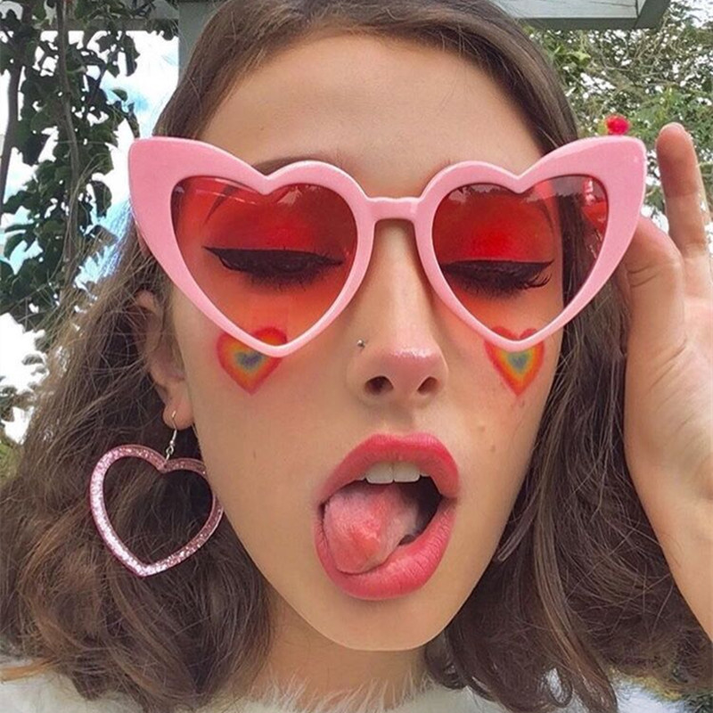 نظارات شمسية على شكل قلب للنسا - مراجعة Sunglasses Cat Eye وسعره