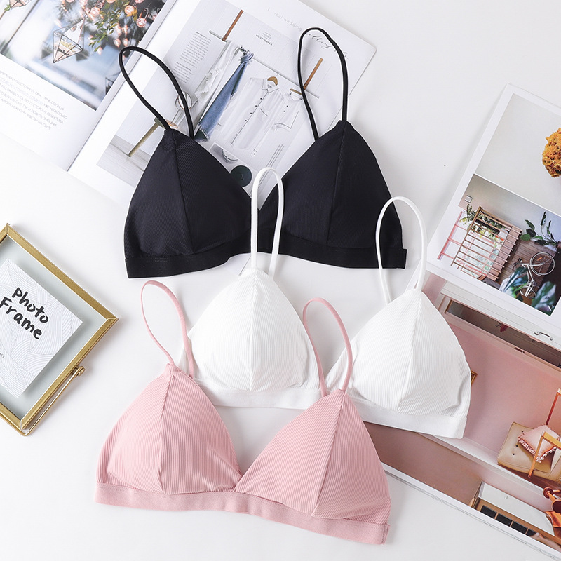 ملابس داخلية مثيرة ثلاثية الأب - مراجعة Bralette Triangle Set وسعره